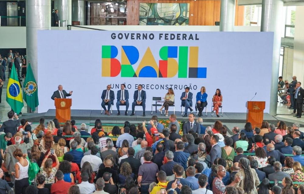 Jerônimo participa do lançamento do Bolsa Família, em Brasília