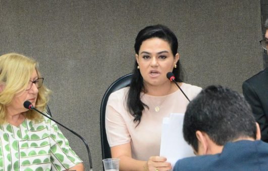 TCM: Aline Peixoto tem candidatura aprovada em sabatina na Alba