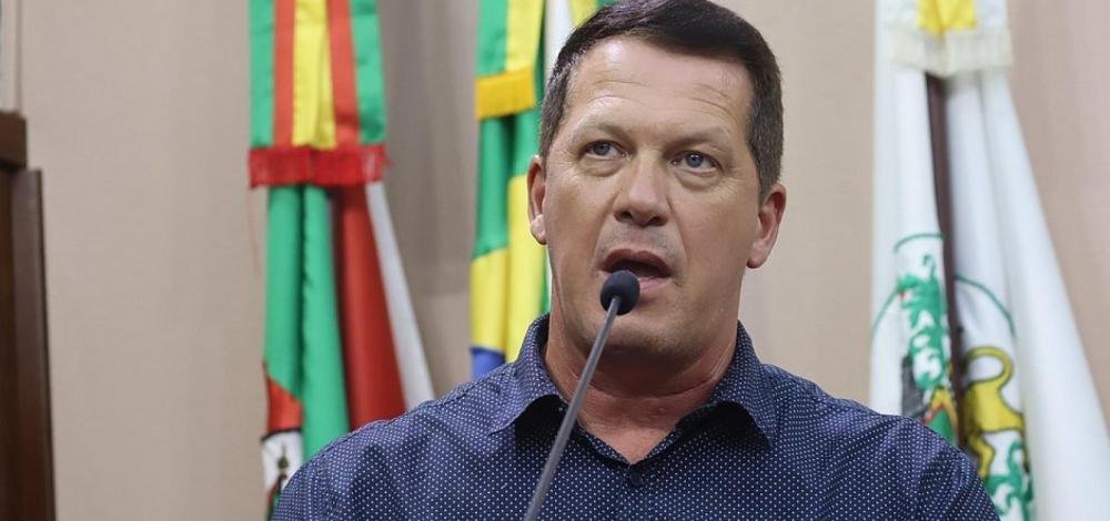 MP pede indenização de R$300 mil a vereador gaúcho que ofendeu baianos