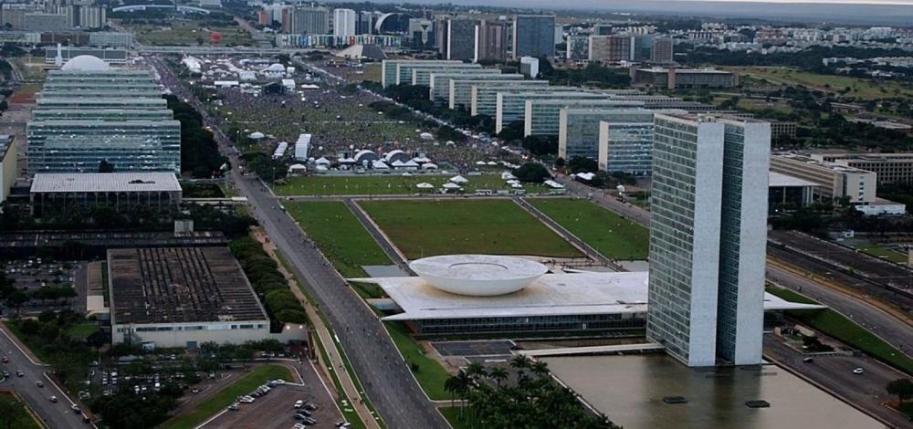 Servidores federais ratificam proposta de reajuste de 9%