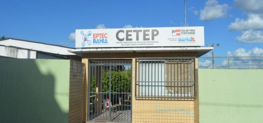 Escola no interior da Bahia é denunciada após suspender merenda para punir alunos; núcleo de educação nega