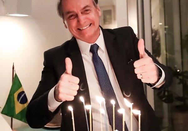 Bolsonaro planeja eleger em 2024 ex-ministros derrotados em 2022