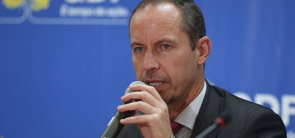 Ministro interino do GSI exonera 58 servidores nesta quinta-feira