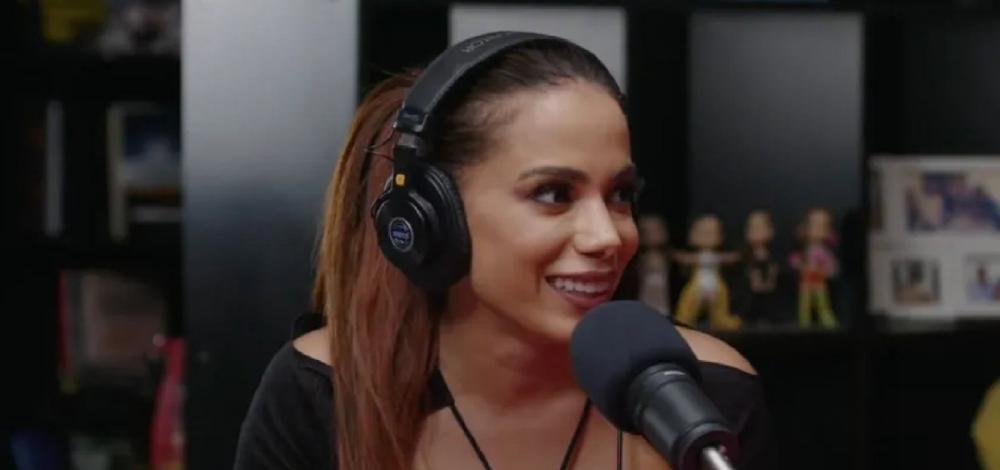 Anitta revela o motivo da briga com Pabllo Vittar e fala sobre atual vida amorosa
