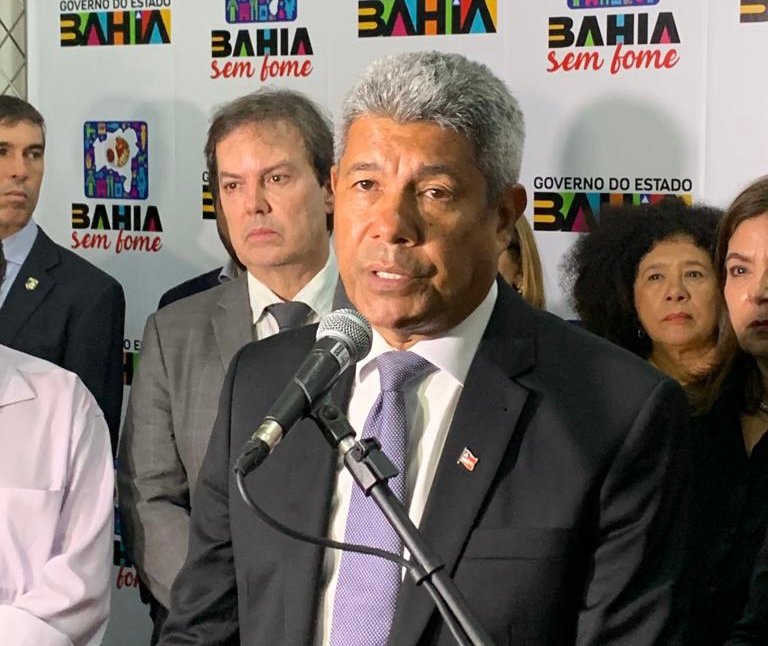 Governador descarta má relação com Colbert Martins Filho