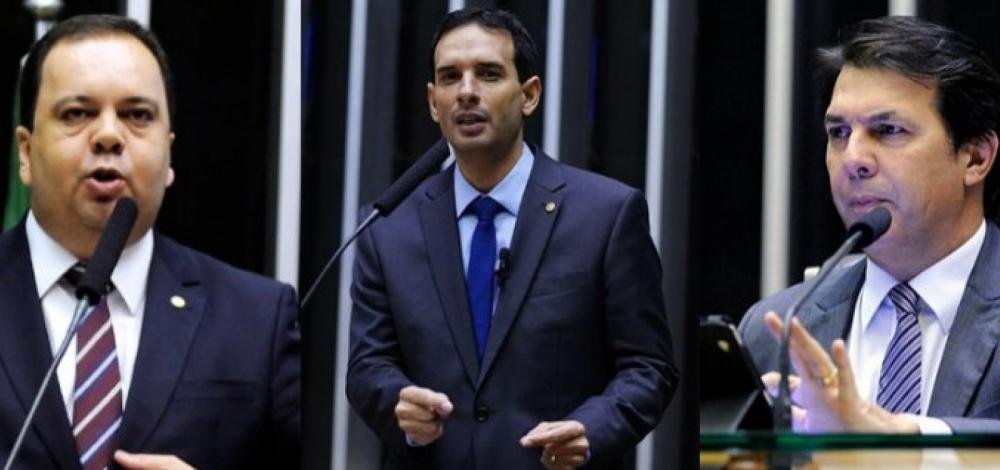 Maioria da bancada baiana vota a favor de projeto que torna crime a discriminação contra políticos; confira