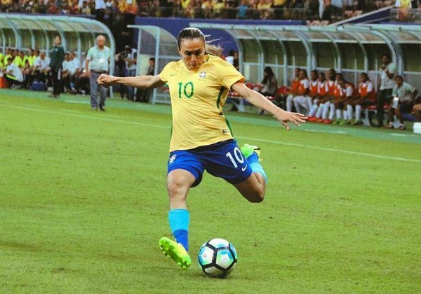 Marta pode ser contratada pelo Real Madrid na próxima temporada