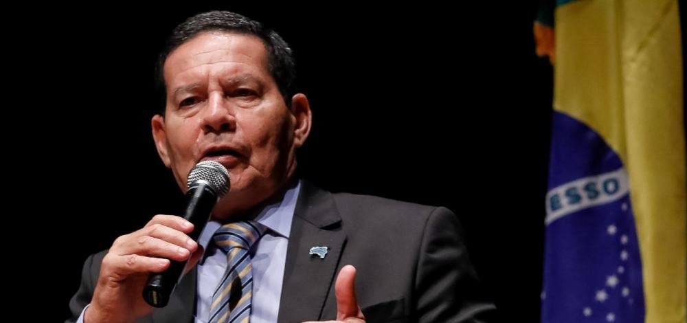 Após prisão de militar, Mourão diz que Forças Armadas 'não estão imunes ao flagelo da droga'