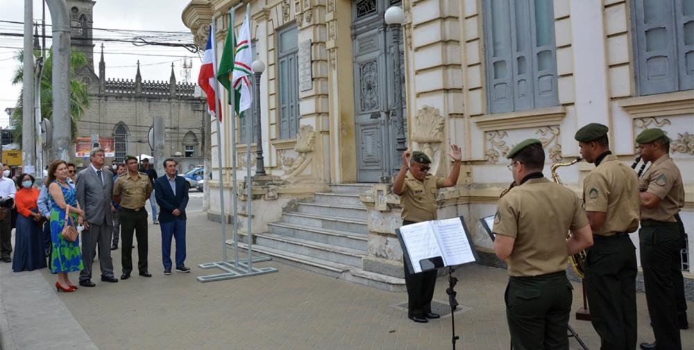 Entrega de obras, ordem de serviço e homenagens marcam comemorações do Aniversário da Cidade