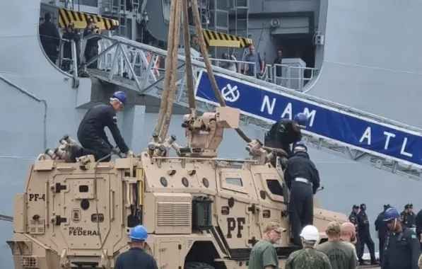 Após escalada de violência, viaturas blindadas da PF chegam à Bahia