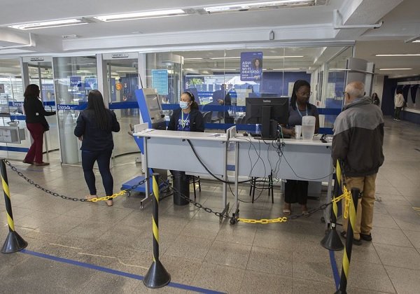 Desenrola: cerca de 6 milhões de brasileiros já ‘desnegativaram’ nomes