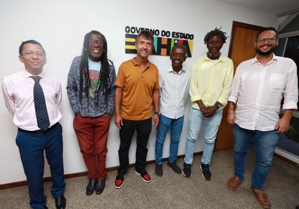 Secretário comunicação se reúne com representantes de entidades negras