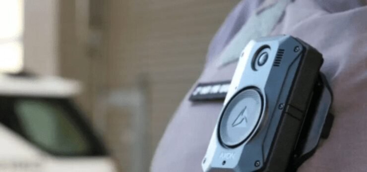 Mais de 3 mil câmeras corporais serão fornecidas à SSP-BA para uso no fardamento de policiais militares