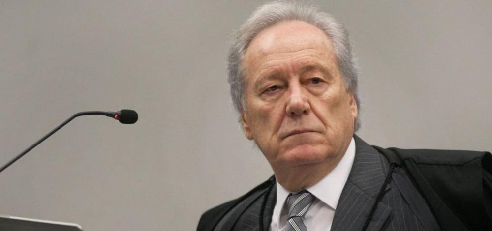 Planalto comunica ao STF que Lewandowski irá assumir o ministério da Justiça