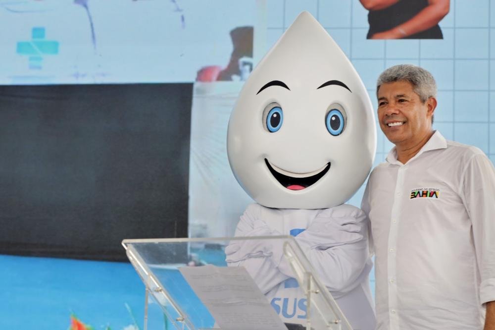 Jerônimo estuda testar uso de câmeras corporais na Micareta de Feira de Santana