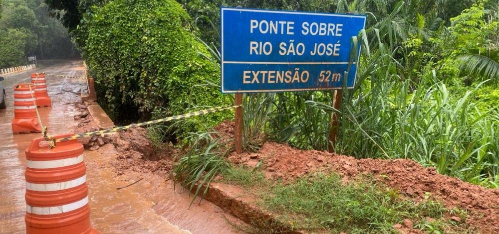 Sobe para 62 o número de cidades afetadas pelas chuvas na Bahia