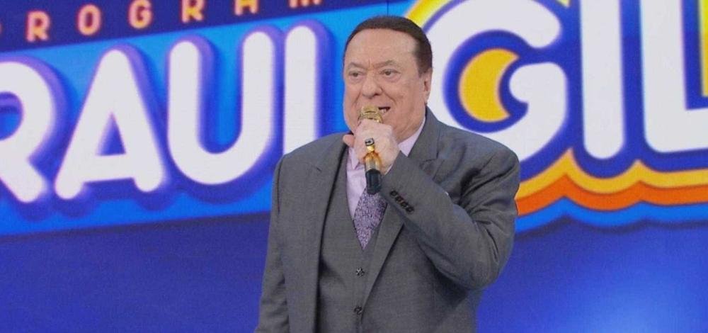 Raul Gil diz que pretende se aposentar da televisão ainda este ano: 'A não ser que não me deixem'