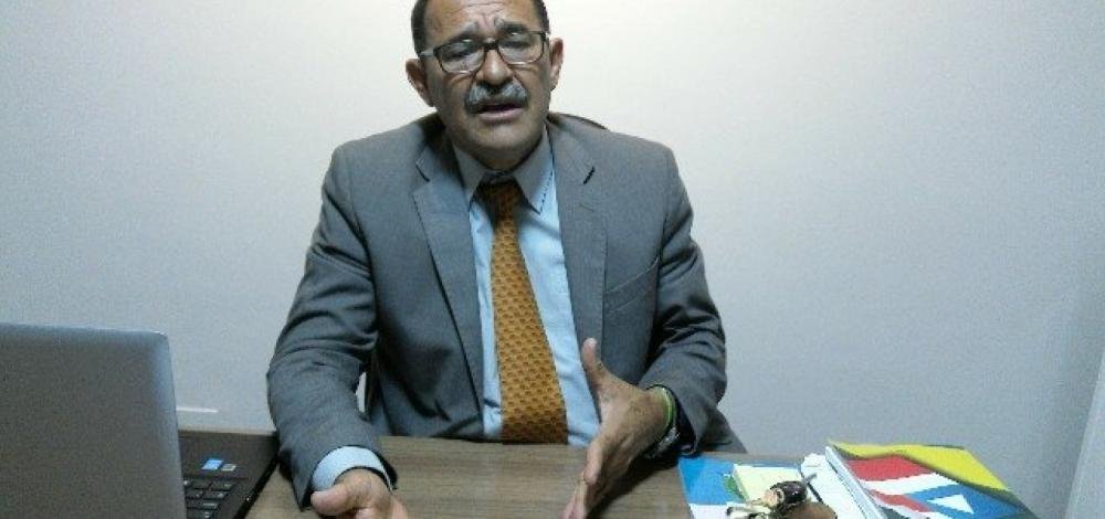 MP recomenda que prefeitura de Barreiras suspenda salário de servidor a presidente da Câmara