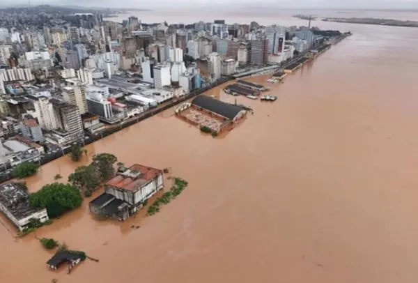 Nível do Guaíba chega a 3,77 metros em Porto Alegre