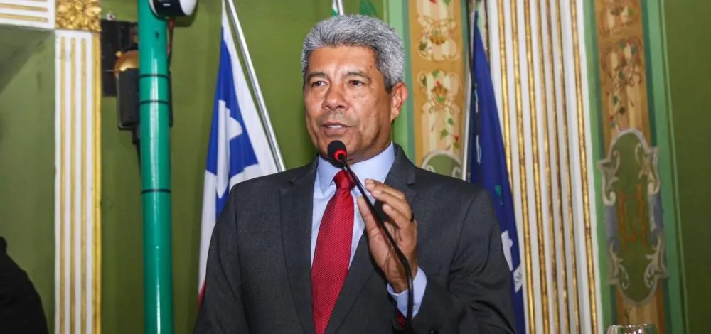 Jerônimo critica situação de ViaBahia e diz que cobrará mudanças ao governo Lula