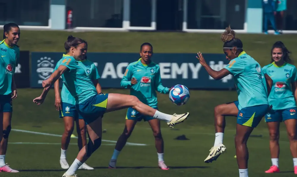 Futebol: Seleção feminina entra em reta final de preparação para Paris
