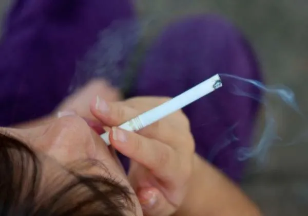 Número de gestantes que fumam no Brasil cresce 8,5%, aponta estudo