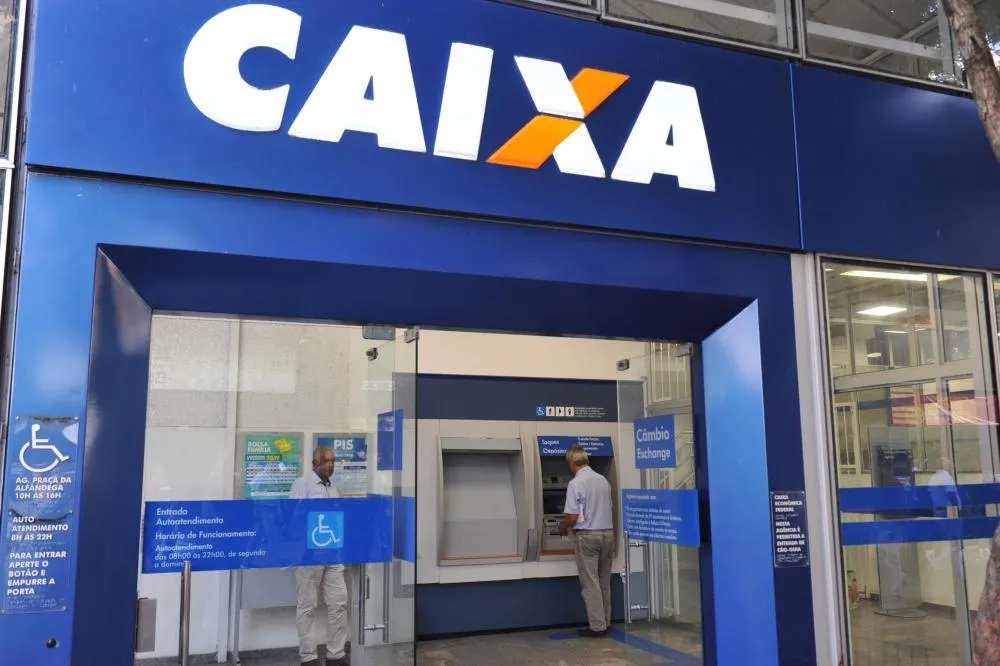 Bancários da Caixa aceitam proposta e encerram greve