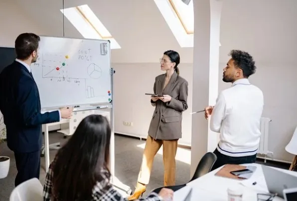 Workshop debate oportunidades de atuação do administrador no mercado de trabalho