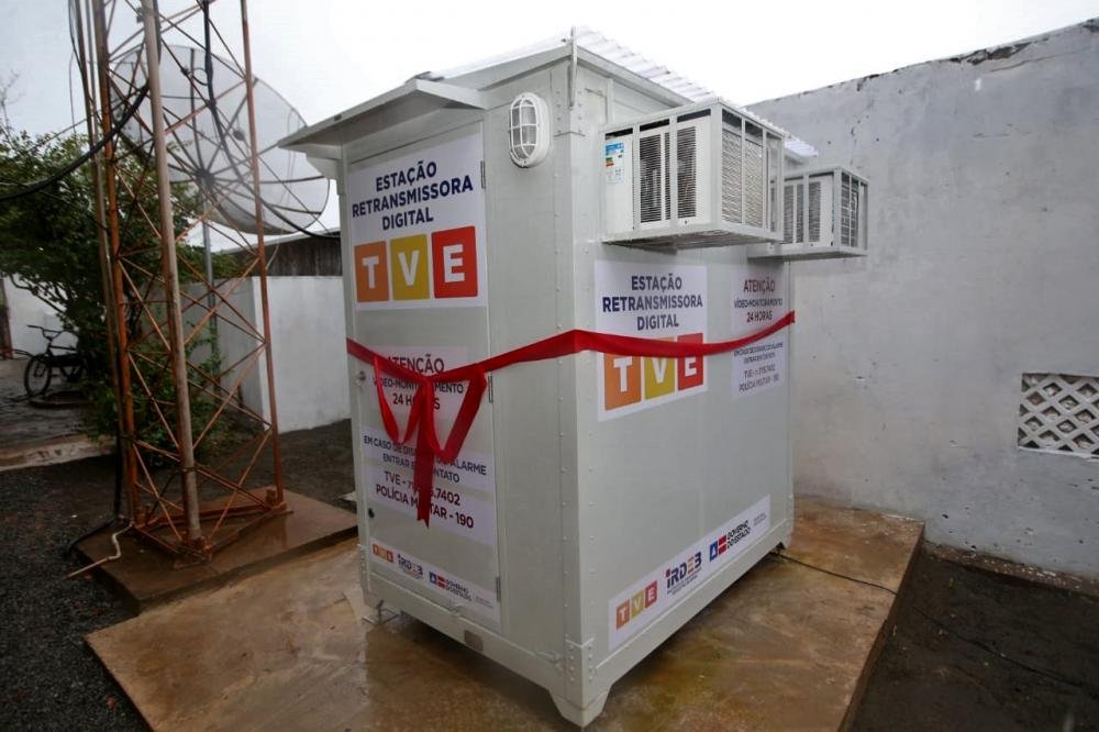 Ipiaú recebe sinal digital da TVE e obras de abastecimento