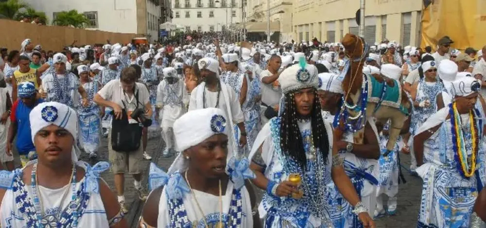 Bloco Filhos de Gandhy retira regra que proibia homens trans no desfile