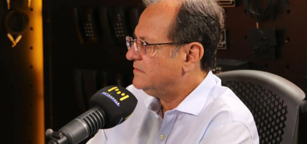 Governo da Bahia vai leiloar antigo prédio da Embasa na Barroquinha