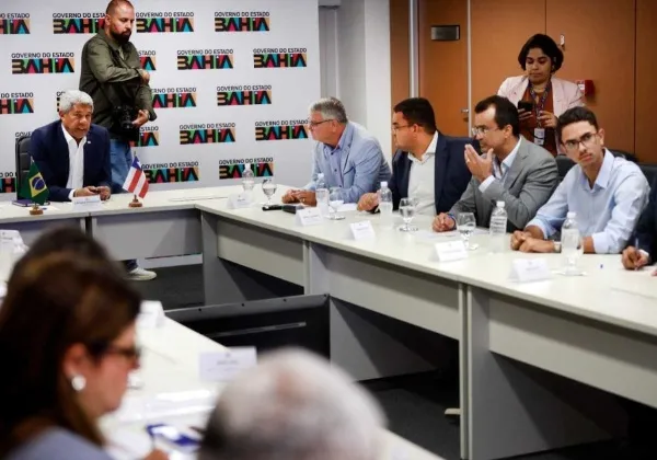 Governo do Estado destina veículos para a saúde do município