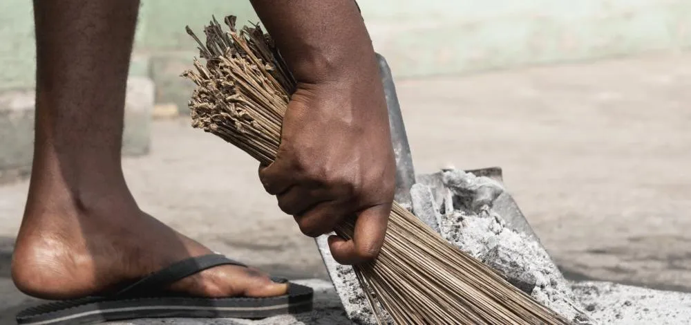 Justiça condena família a pagar mais de R$ 1 milhão por manter mulher em condições análogas à escravidão por 42 anos