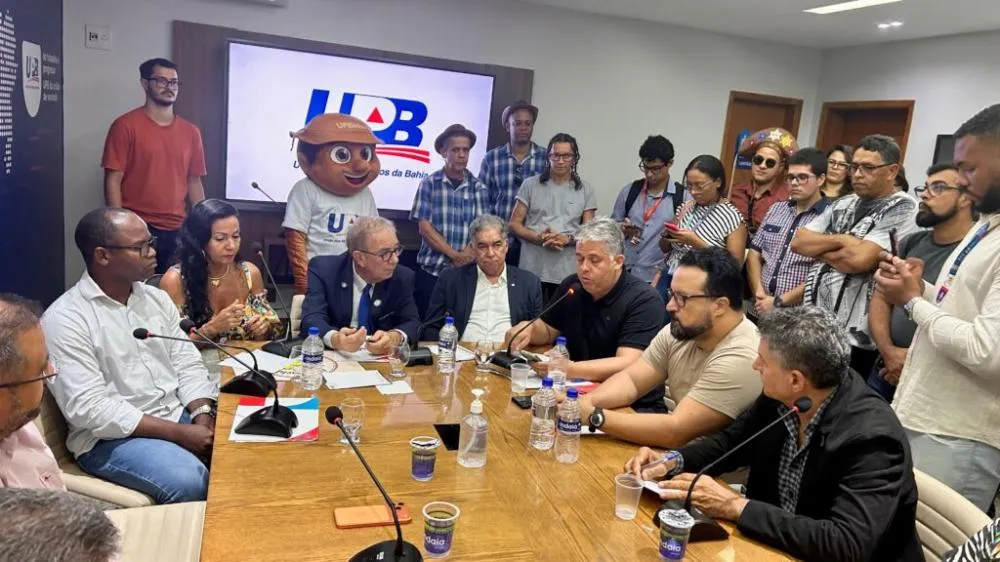 Forrozeiros defendem protagonismo do gênero no São João em reunião na UPB