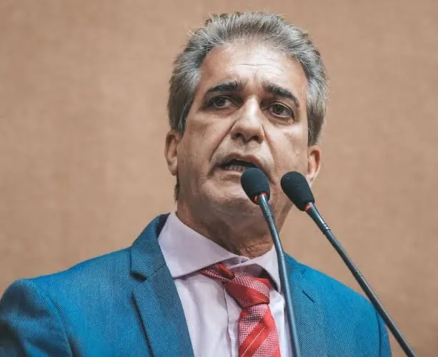 Deputado Robinson responsabiliza ACM Neto e Bruno Reis por Salvador liderar ranking nacional de risco de deslizamentos e enchentes