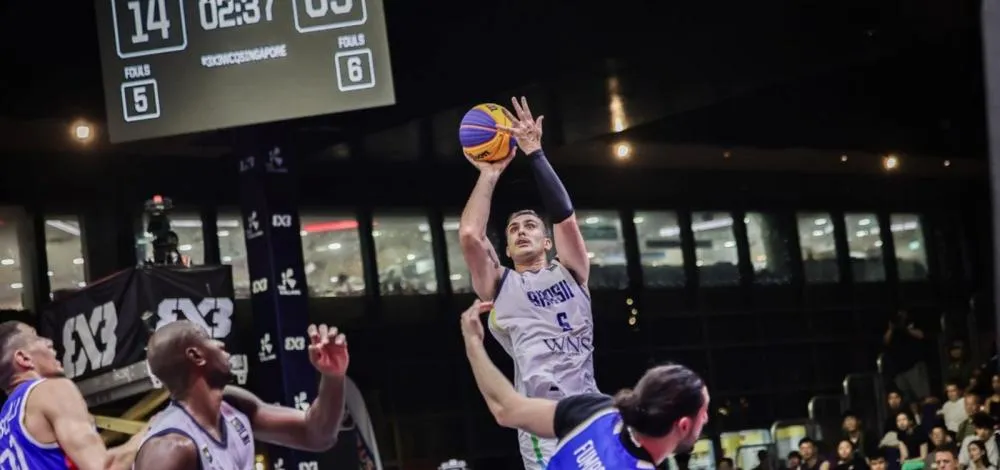Brasil garante vaga na Copa do Mundo de basquete 3x3 após classificação em Singapura