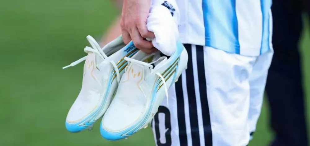 Seleção da Argentina é alvo de investigação da Fifa por manifestações políticas e violentas na Copa do Mundo