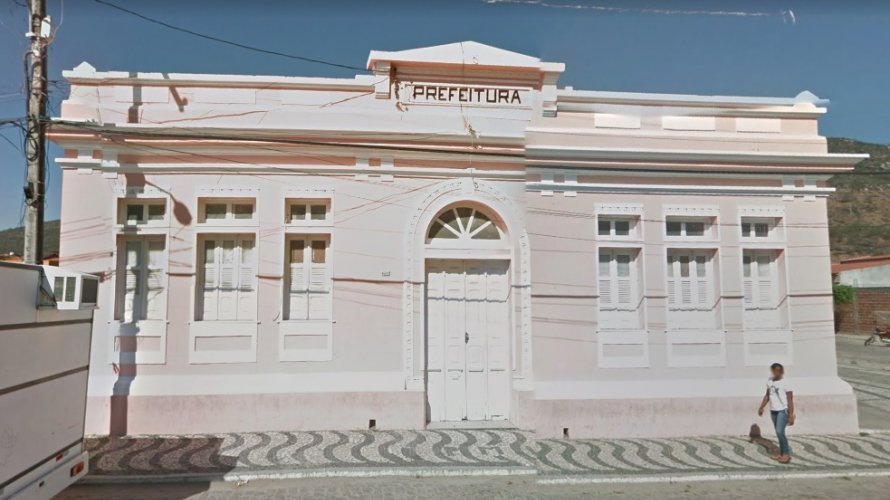 Itiúba: prefeita e ex-prefeito são investigados por uso irregular de mais de R$ 26 milhões do Fundef