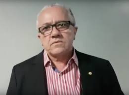 Secretários de Rui, Josias e Sérgio Brito não vão se licenciar para votar Previdência