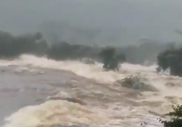 100 famílias podem ter casas alagadas após rompimento de barragem