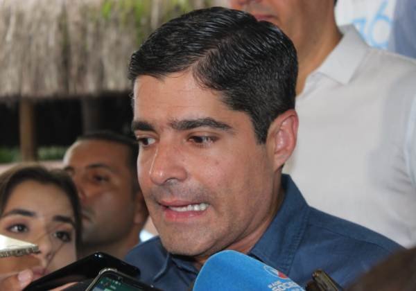 Prefeitura de Salvador envia ambulâncias para ajudar vítimas no povoado de Quati