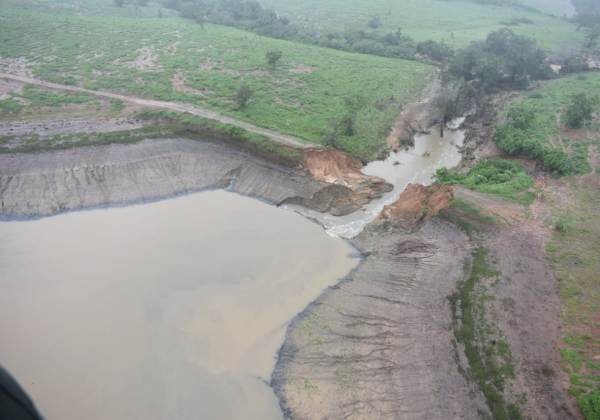 Bombeiros e Defesa Civil descartam risco de rompimento da barragem de Boa Sorte