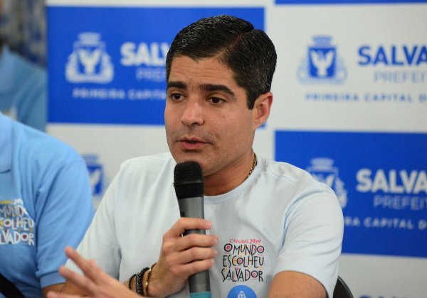 Além de Bolsonaro e Rui, inauguração de aeroporto baiano deve contar com ACM Neto