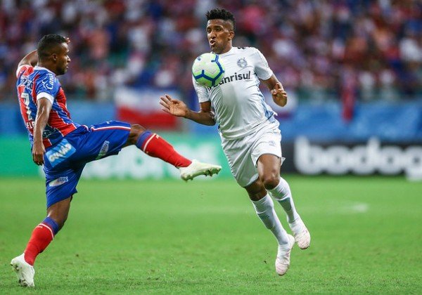 Bahia leva 1 a 0 do Grêmio na Fonte Nova e é eliminado da Copa do Brasil