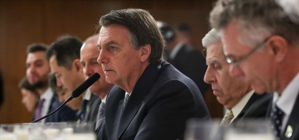Bolsonaro ataca governadores do Nordeste: 'Paraíbas'; veja vídeo