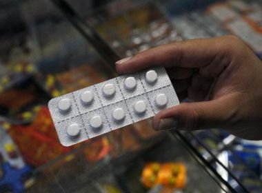 Com baiano entre autores, projeto pode facilitar acesso a remédios, mas afetar indústria