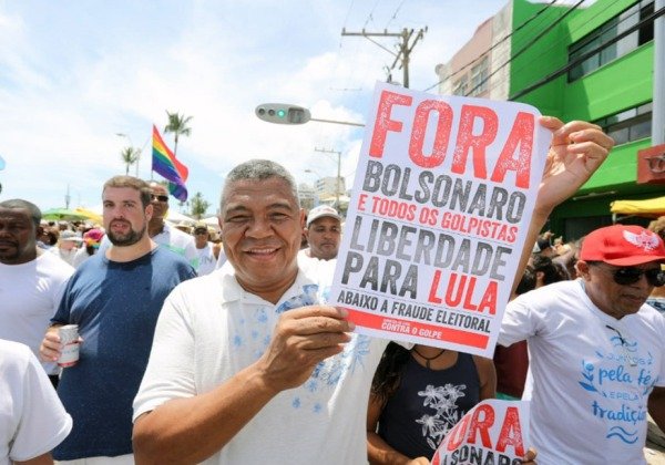 Petistas fazem caravana pelo Nordeste em defesa da soltura de Lula