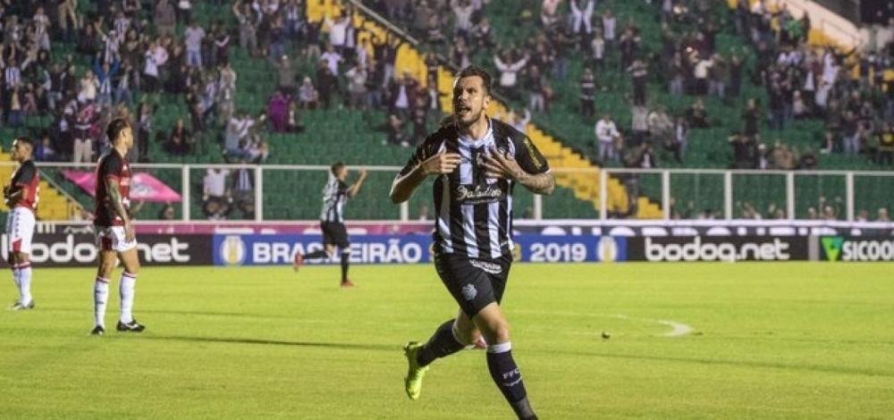 Vitória fica no empate em 1 a 1 com o Figueirense fora de casa