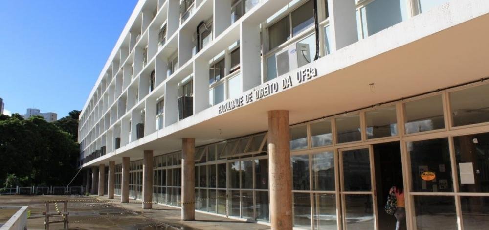 MPT investiga denúncia contra Fundação Faculdade de Direito da Bahia