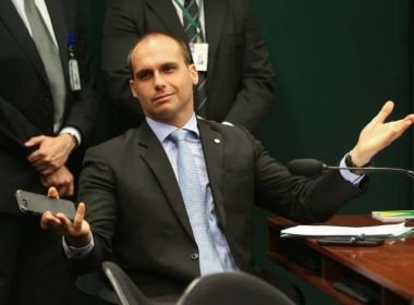 Em resposta a baiano, AGU diz que indicação de Eduardo Bolsonaro para embaixada é legal